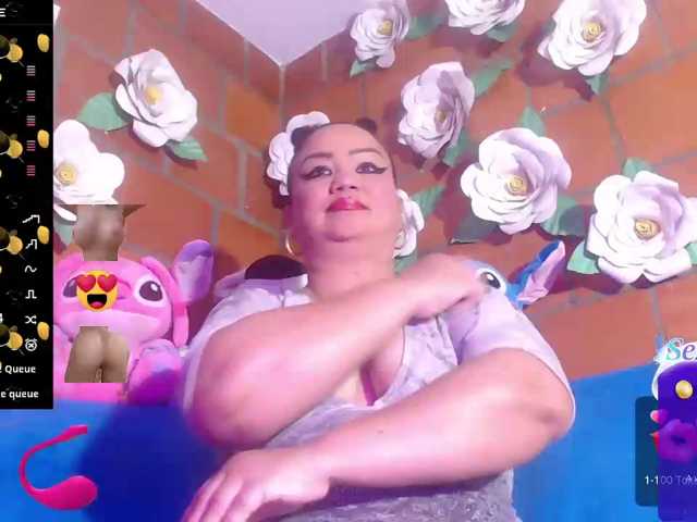 IngritBitch, en directo ahora en BongaCams
