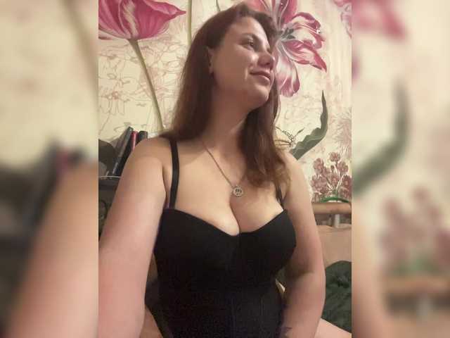 Dollye live cam on BongaCams