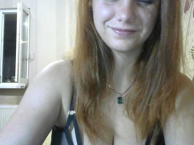 Dollye, en vivo ahora en BongaCams