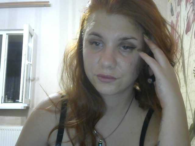 Dollye live cam on BongaCams