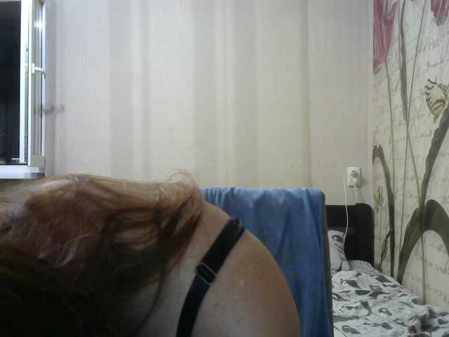 Dollye live cam on BongaCams