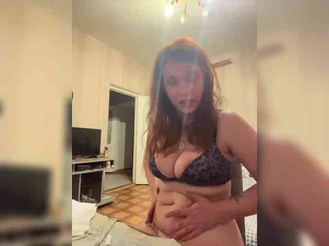Dollye Sex Cam Show