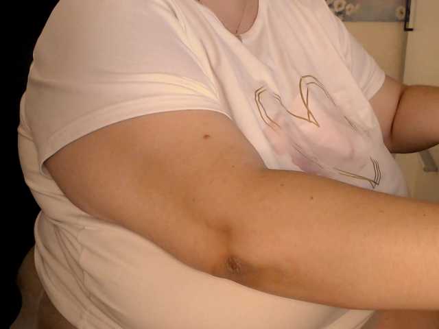 Mayabigtitss live cam on BongaCams