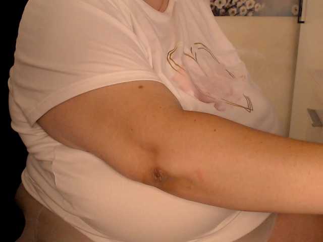 Mayabigtitss live cam on BongaCams