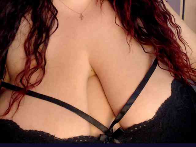 Modèle: LexyDevine