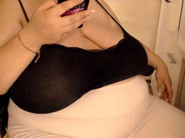LexyDevine webcam