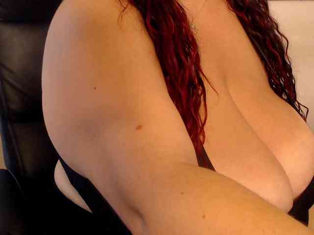 Modèle: LexyDevine