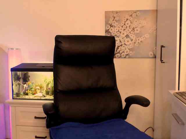 LexyDevine webcam