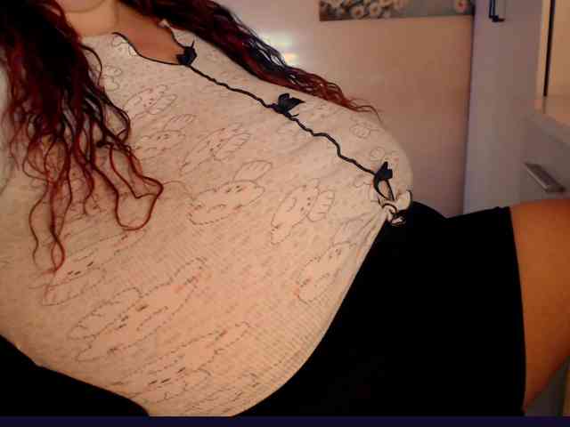 LexyDevine webcam
