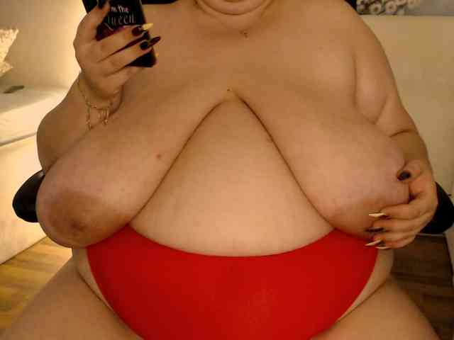 LexyDevine webcam