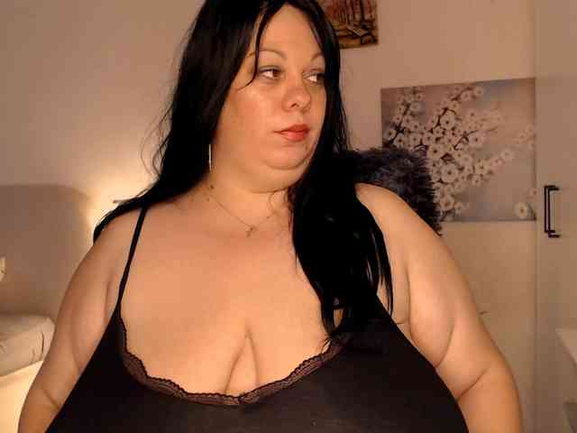 LexyDevine webcam
