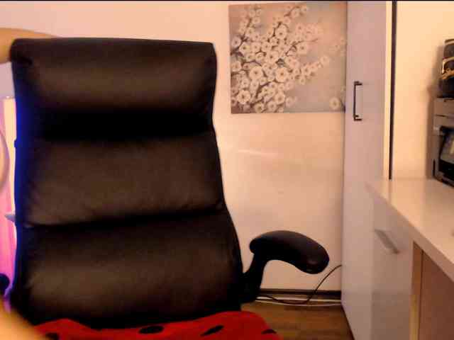 LexyDevine webcam