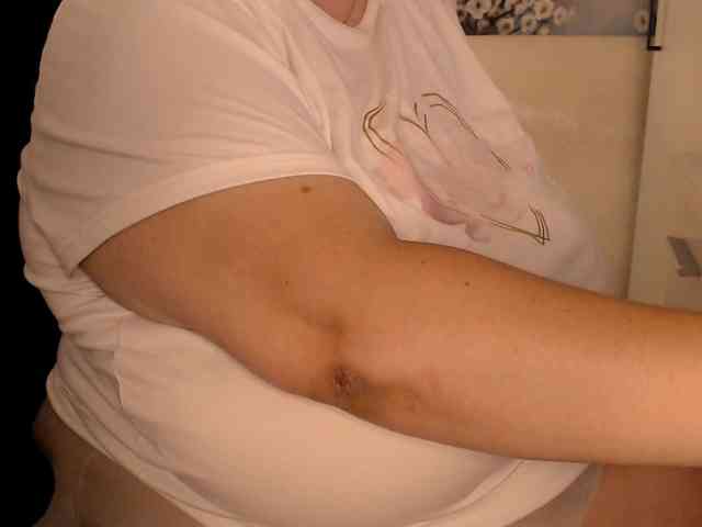 Mayabigtitss Live Webcam on BongaCams