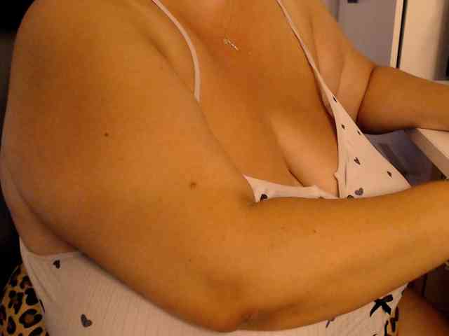 LexyDevine webcam