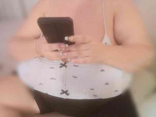 LexyDevine webcam