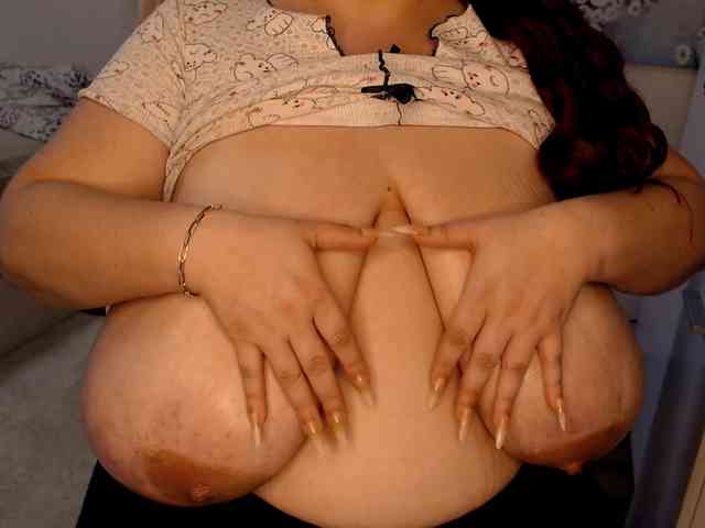LexyDevine webcam