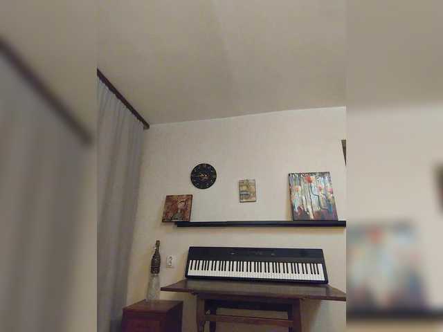 SandraMay10 live cam