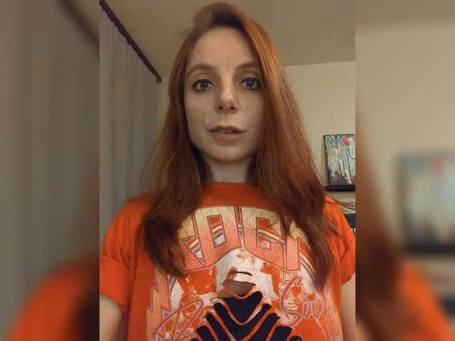 SandraMay10 live cam