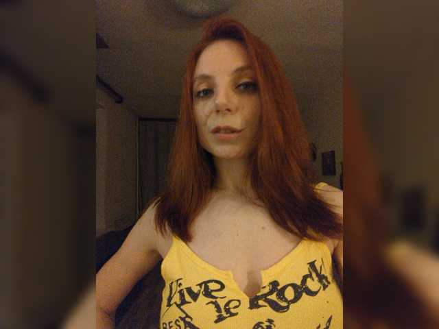 SandraMay10 live cam
