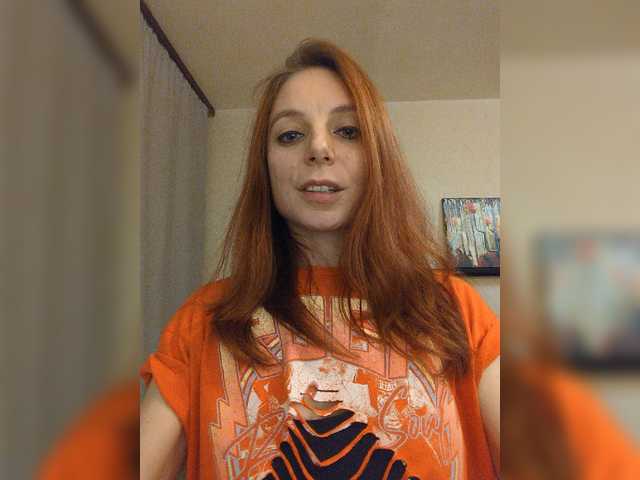 SandraMay10 live cam
