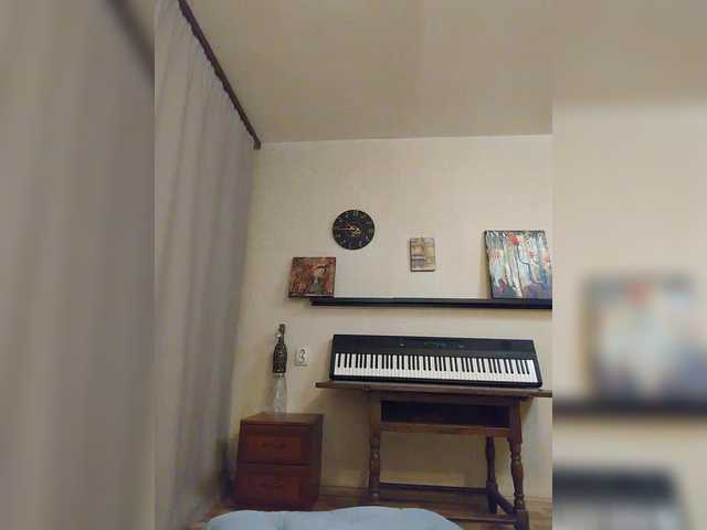 SandraMay10 live cam