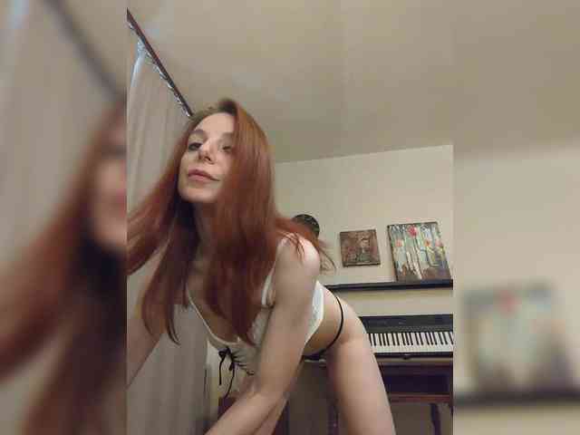 Sandra_May webcam