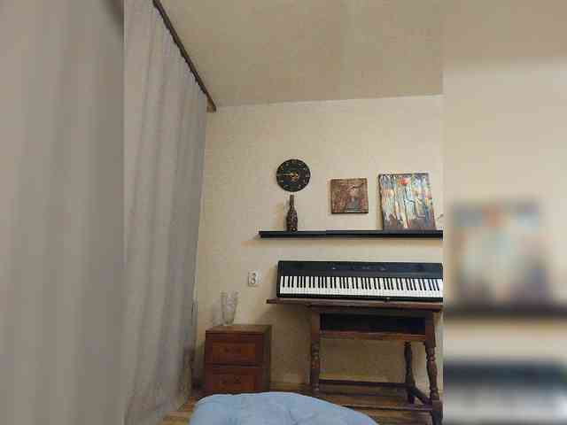 Sandra_May webcam
