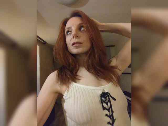 Sandra_May webcam