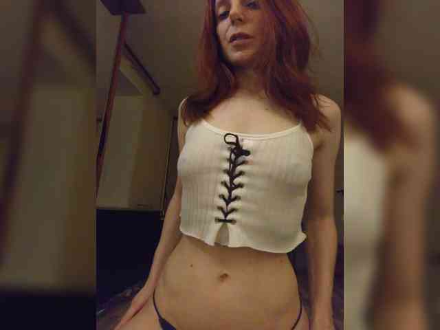 Sandra_May webcam