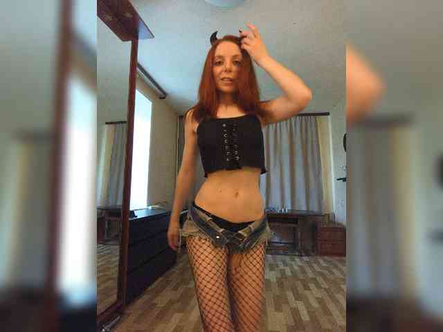 Sandra_May webcam
