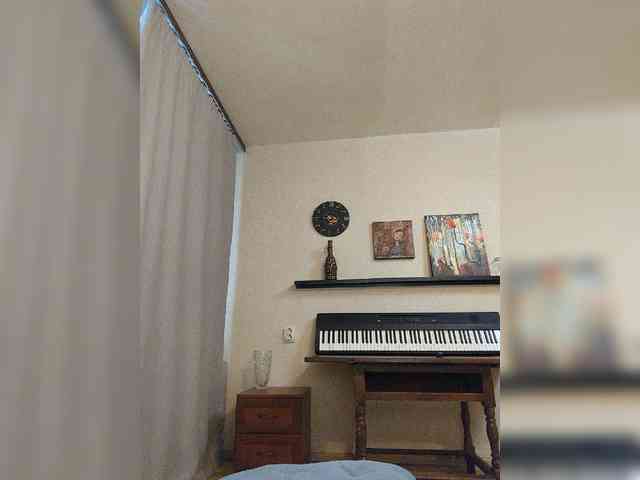 Sandra_May webcam