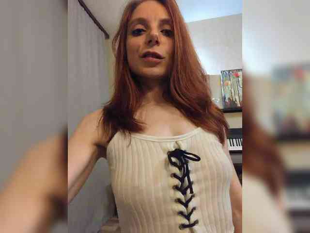Sandra_May webcam
