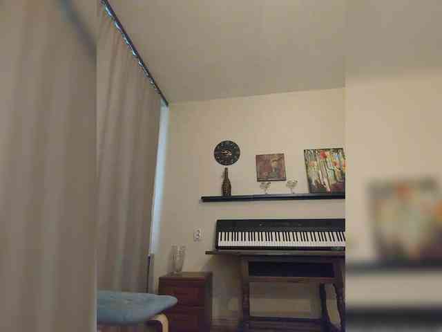 Sandra_May webcam