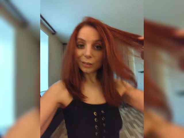 Sandra_May webcam