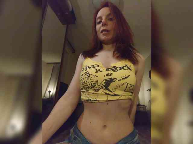 Sandra_May webcam
