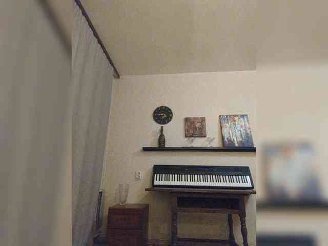 Sandra_May webcam