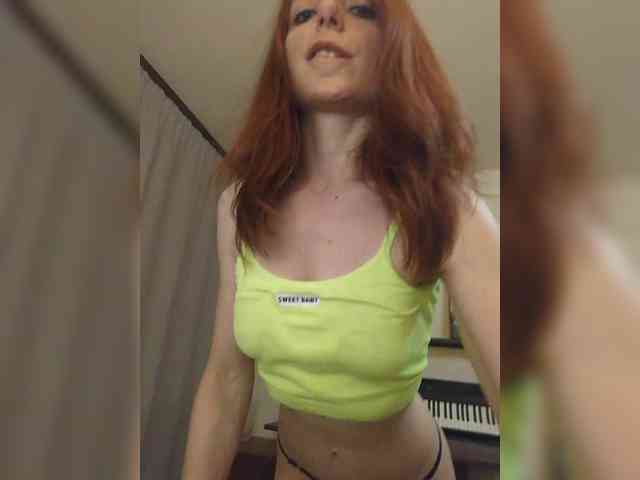 Sandra_May webcam