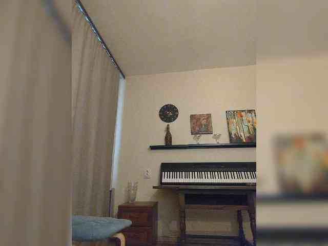 Sandra_May webcam