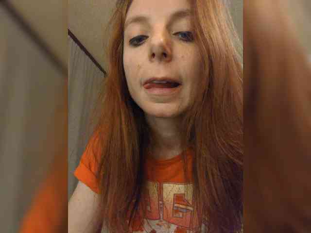 Sandra_May webcam