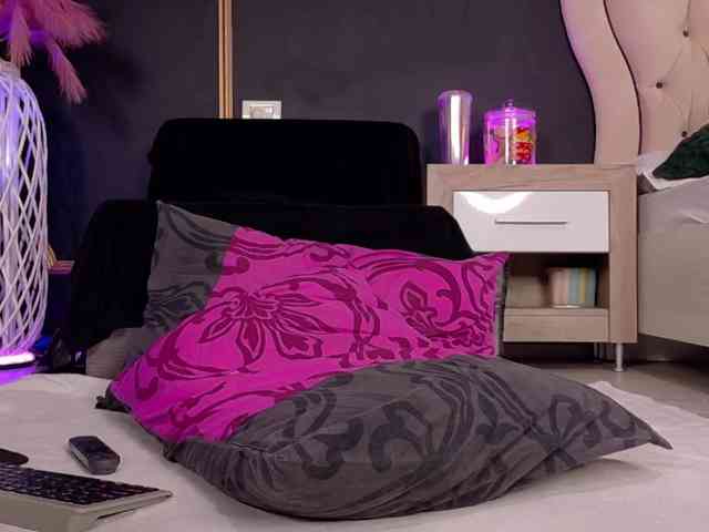 Modella: DeeaDiamond1
