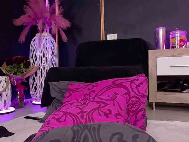 Modella: DeeaDiamond1