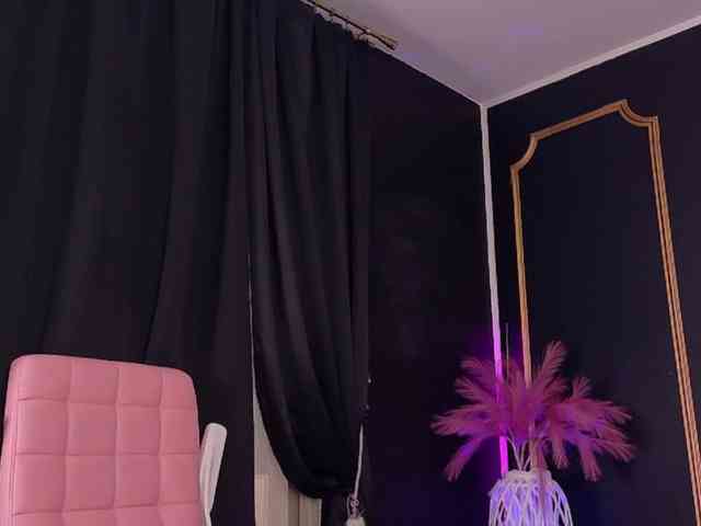 Modella: DeeaDiamond1