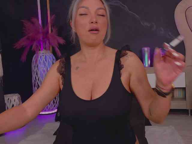 Modella: DeeaDiamond1