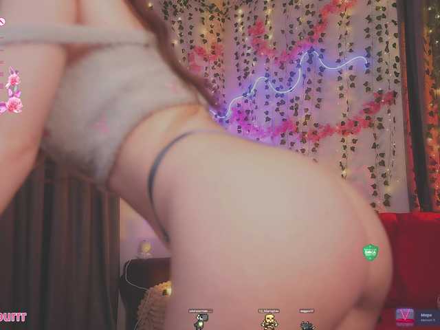 sweet-cupcake live cam on BongaCams