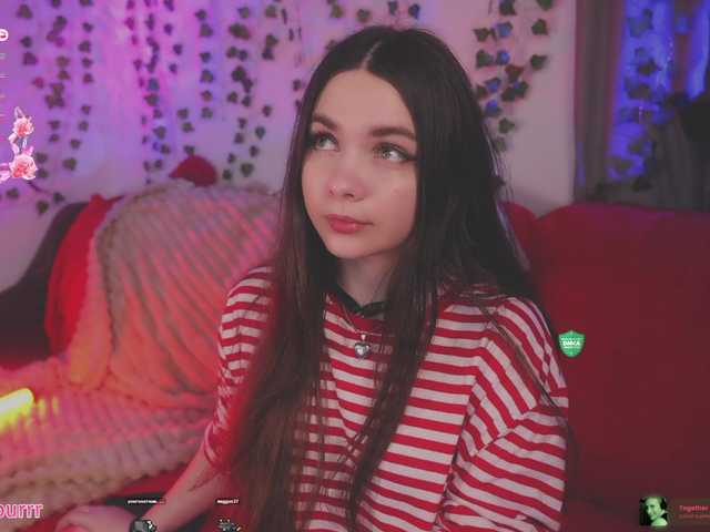 sweet-cupcake live cam on BongaCams