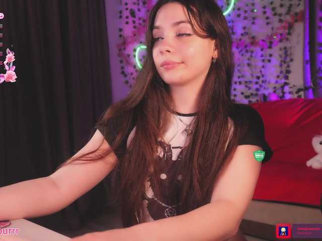 sweet-cupcake live cam on BongaCams
