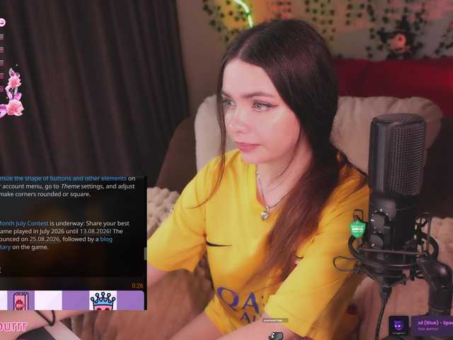 sweet-cupcake live cam on BongaCams