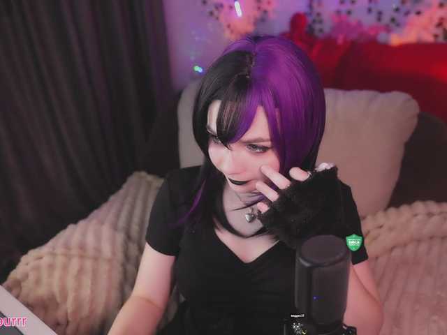 sweet-cupcake live cam on BongaCams