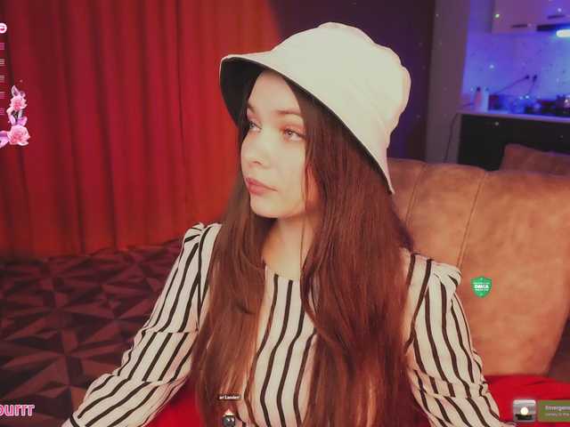 sweet-cupcake's BongaCams show and profile