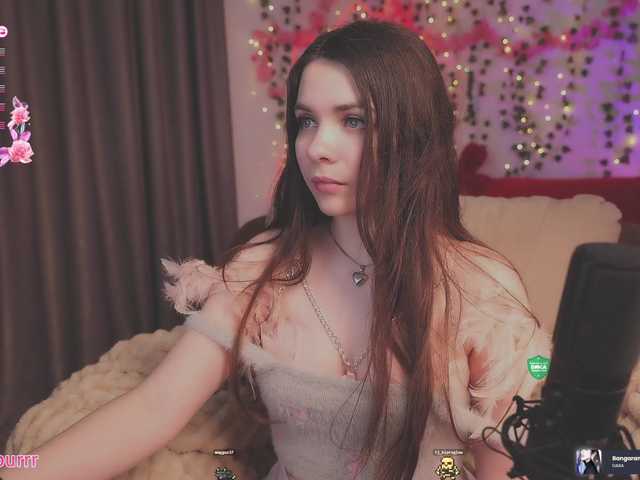 sweet-cupcake live cam on BongaCams
